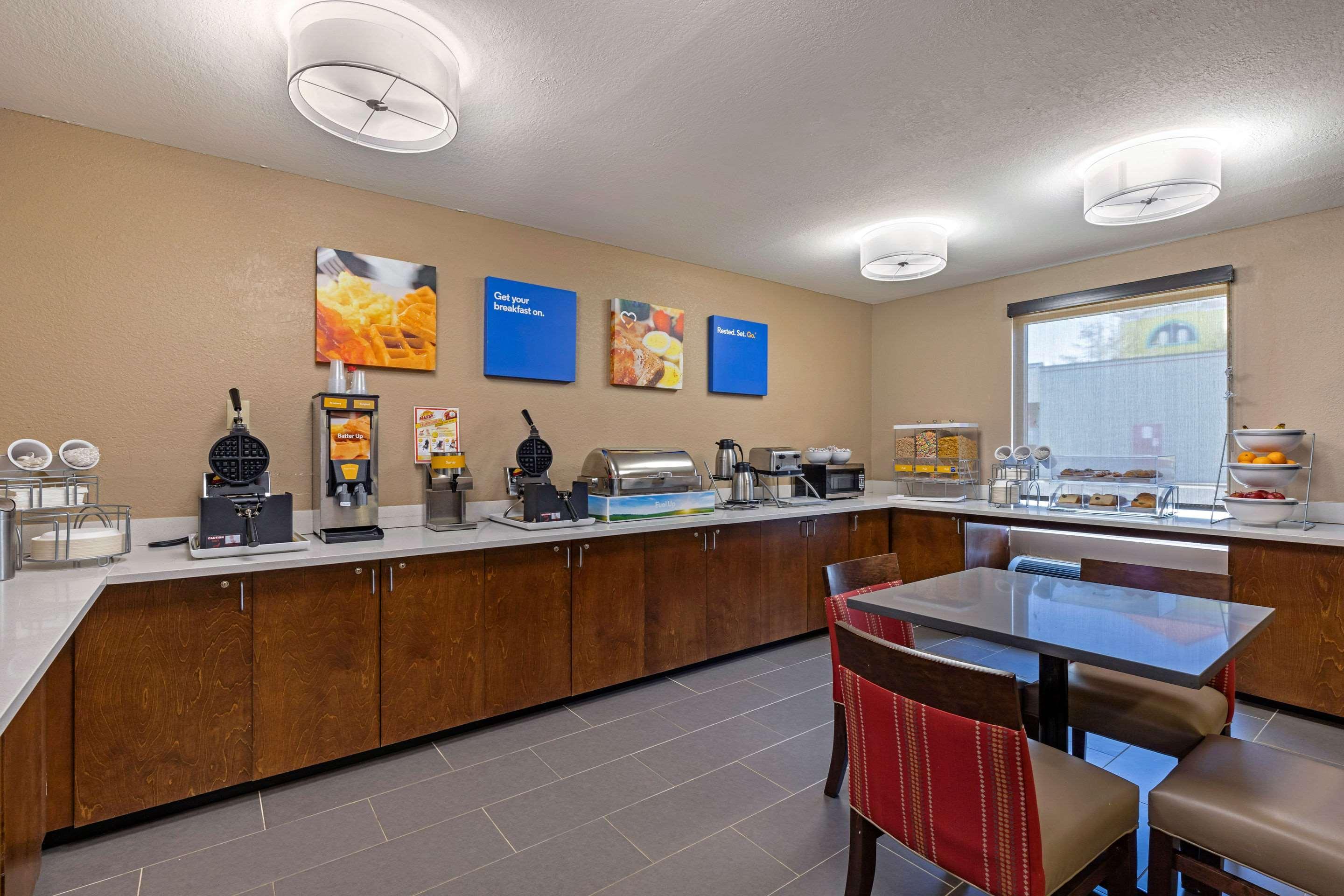 נורת' מירטל ביץ' Comfort Inn N Myrtle Beach Barefoot Landing מראה חיצוני תמונה