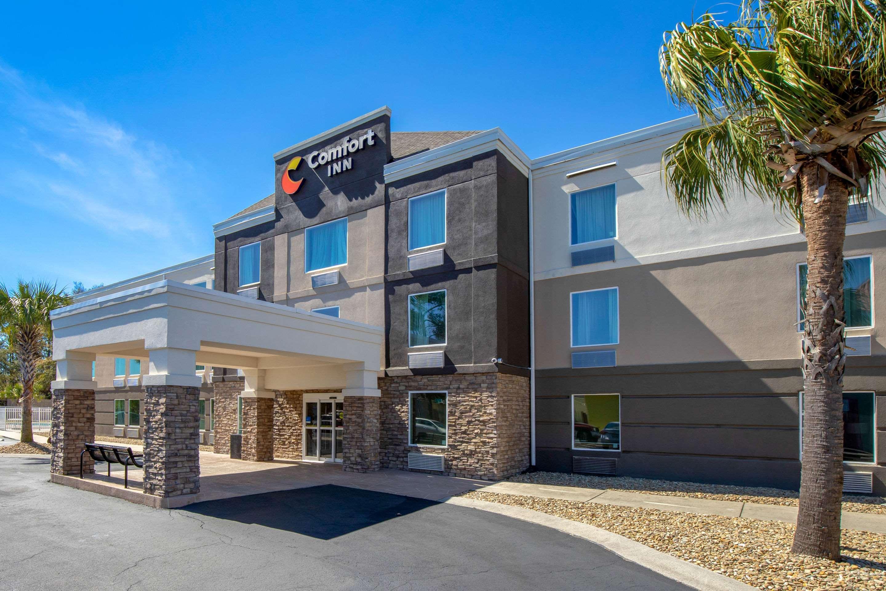 נורת' מירטל ביץ' Comfort Inn N Myrtle Beach Barefoot Landing מראה חיצוני תמונה