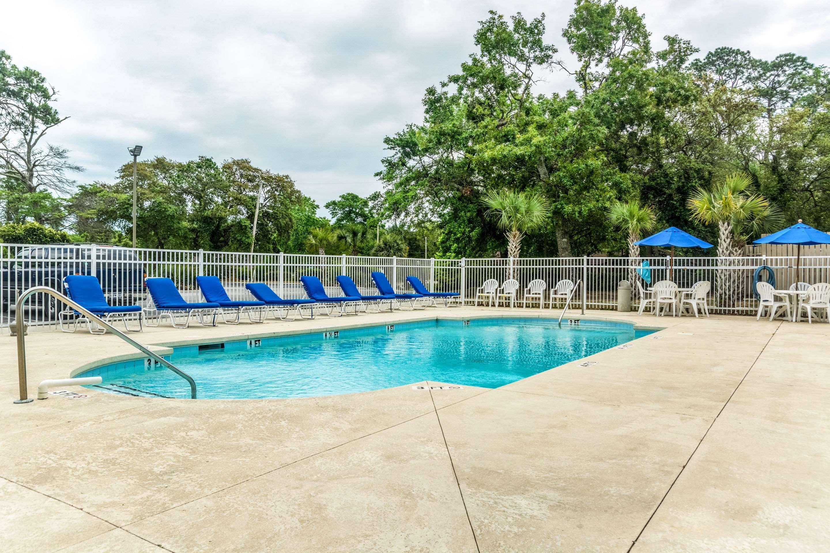 נורת' מירטל ביץ' Comfort Inn N Myrtle Beach Barefoot Landing מראה חיצוני תמונה