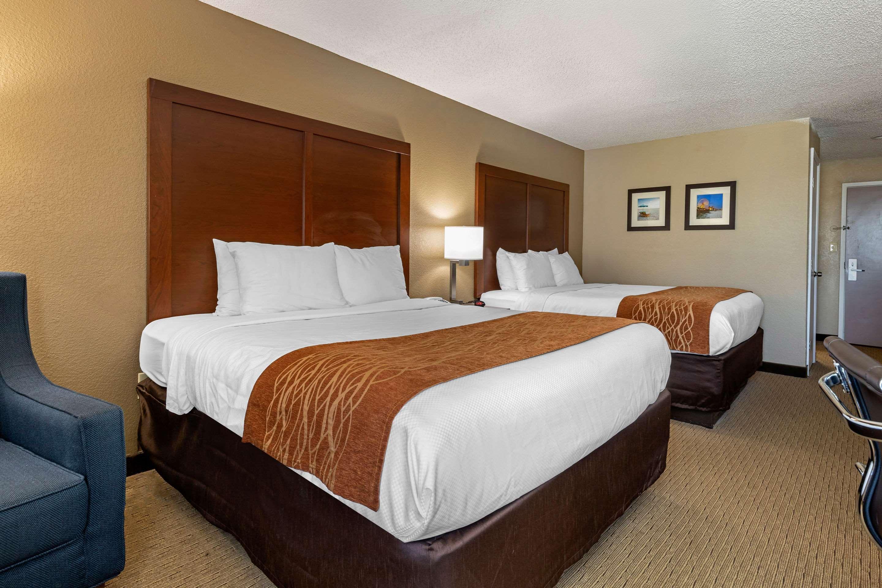 נורת' מירטל ביץ' Comfort Inn N Myrtle Beach Barefoot Landing מראה חיצוני תמונה