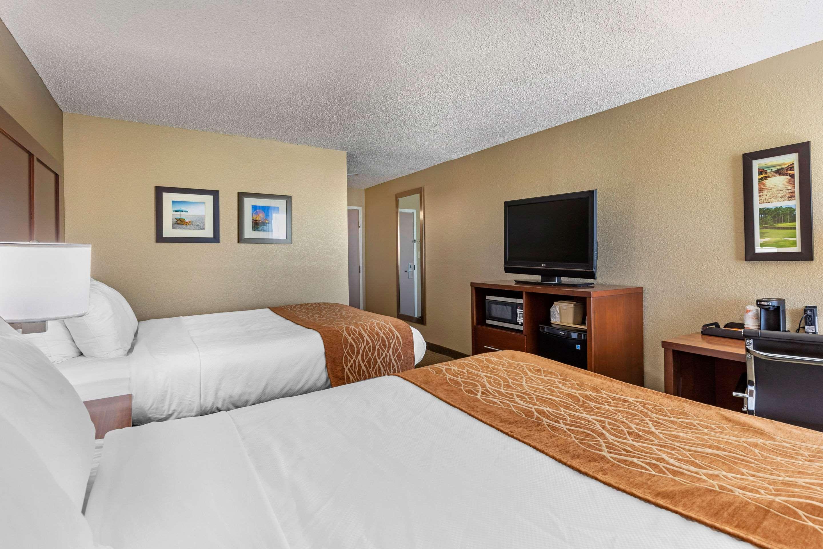 נורת' מירטל ביץ' Comfort Inn N Myrtle Beach Barefoot Landing מראה חיצוני תמונה