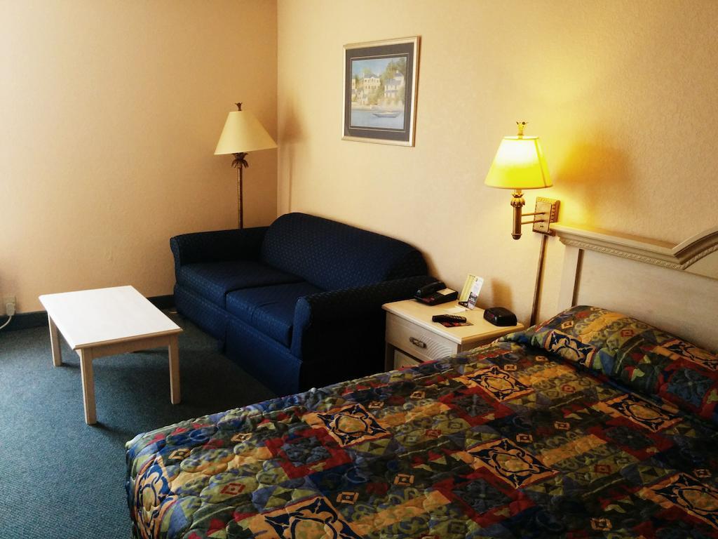 נורת' מירטל ביץ' Comfort Inn N Myrtle Beach Barefoot Landing חדר תמונה